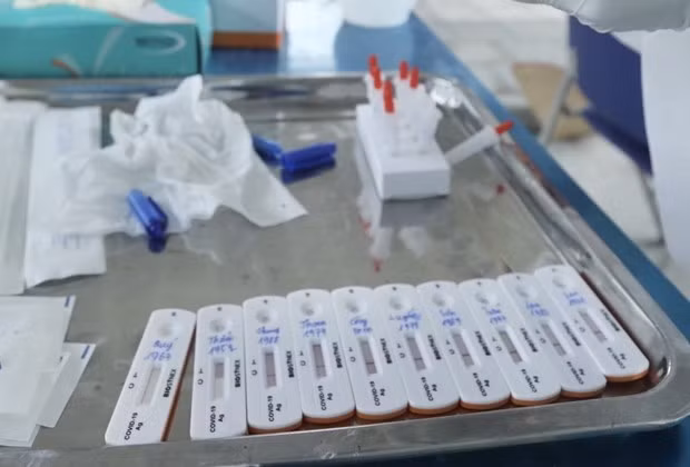 Vietnam registra solo mil 785 casos nuevos de COVID-19 ảnh 1