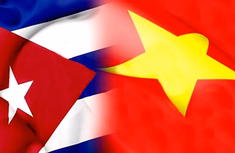 Vietnam extiende condolencias a Cuba por fallecimiento de Ricardo Alárcon de Quesada ảnh 1