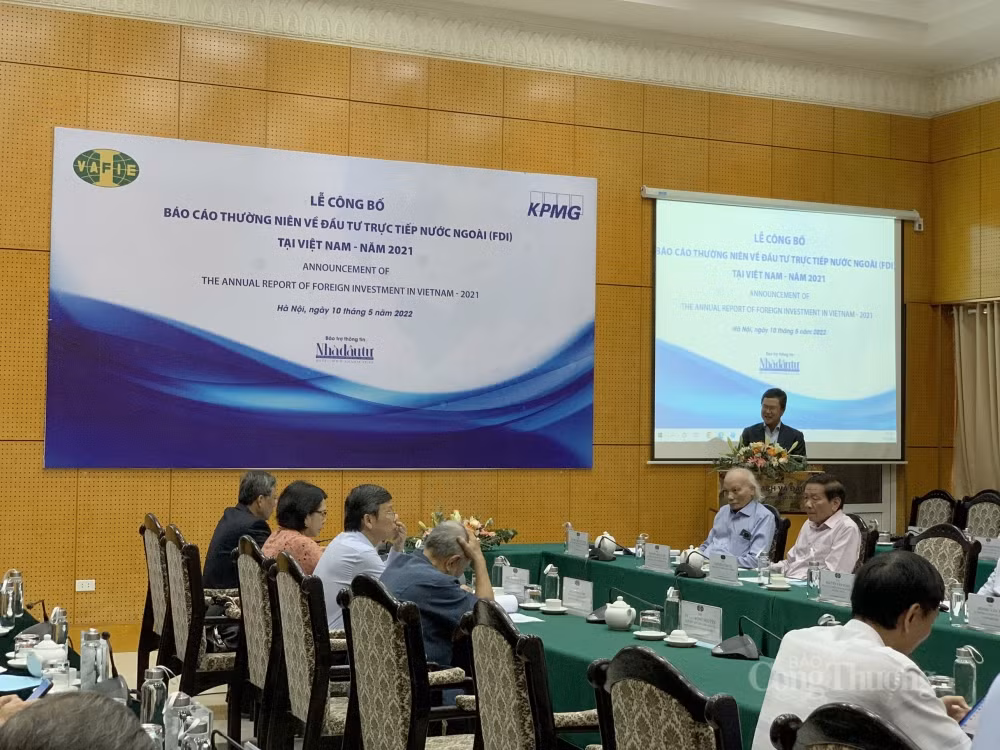 Divulgan primer informe sobre inversión extranjera directa en Vietnam ảnh 2