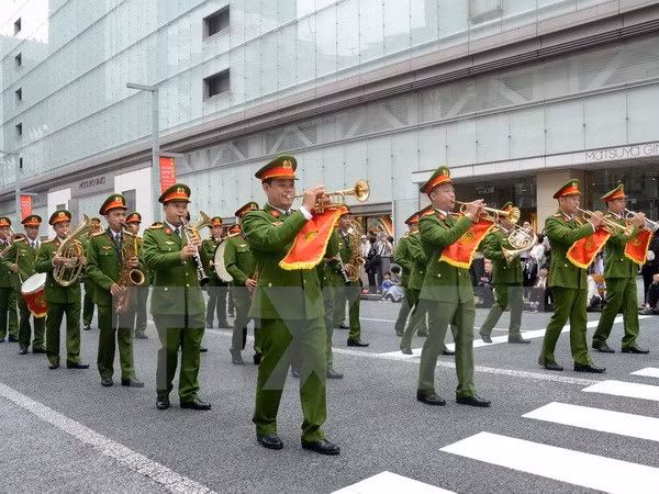 Vietnam participa en concierto mundial de la policía en Japón ảnh 1