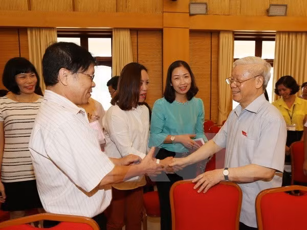 Secretario general del PCV dialoga con votantes de Hanoi ảnh 1