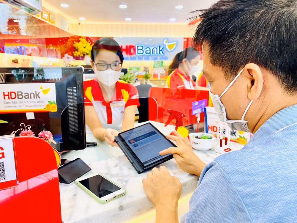 HDBank de Vietnam coopera con Amazon a favor de exportaciones del país ảnh 1