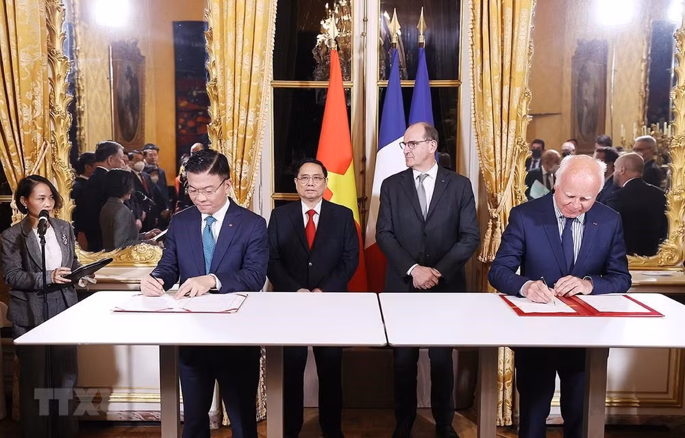 Exhortan a ampliar áreas de cooperación entre empresas vietnamitas y francesas ảnh 1