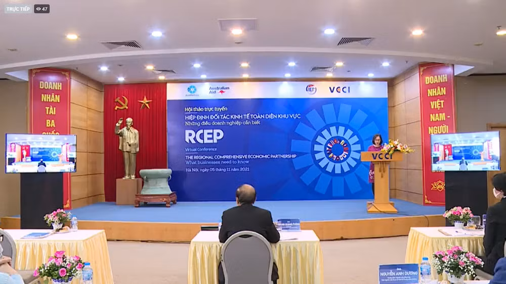 Efectúan en Hanoi seminario sobre el acuerdo comercial RCEP ảnh 2