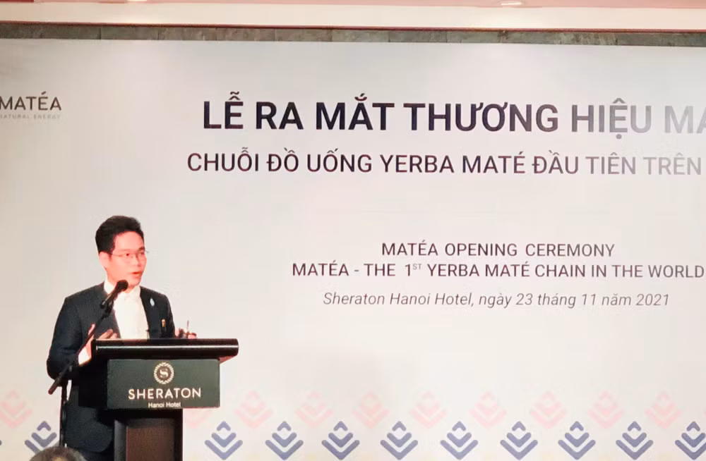 Acercan cultura argentina al público vietnamita mediante icónica bebida de yerba mate ảnh 2