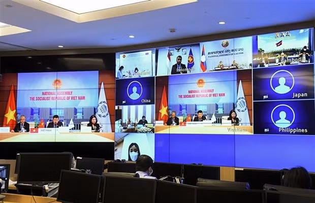 Vietnam preside la reunión del grupo ASEAN + 3 de la UIP ảnh 1