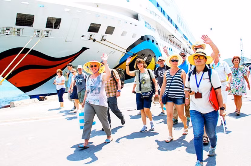 📝 Enfoque: Política de visas favorable creará oportunidades para desarrollo del turismo ảnh 4