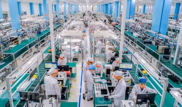 BM recomienda a Vietnam promulgar política de apoyo económico hasta 2024 ảnh 1 BM recomienda a Vietnam promulgar política de apoyo económico hasta 2024 ảnh 1