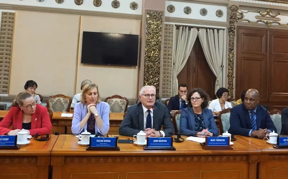 Ciudad Ho Chi Minh lista para recibir empresas de industria de semiconductores ảnh 1