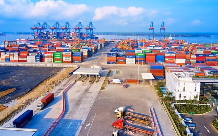 Vietnam registra superávit comercial con Europa y América en 2023 ảnh 1
