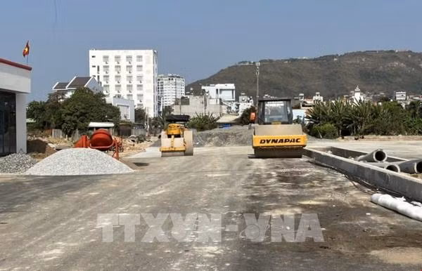 VNA selecciona 10 acontecimientos económicos de Vietnam en 2023 ảnh 2