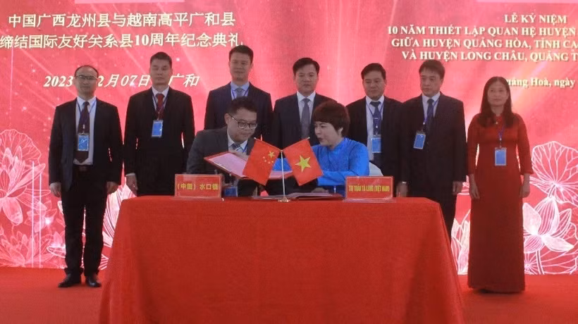 Localidades fronterizas de Vietnam y China fortalecen relación amistosa ảnh 1
