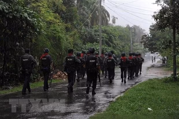 Escalan enfrentamientos entre el Ejército de Myanmar y grupos rebeldes ảnh 1