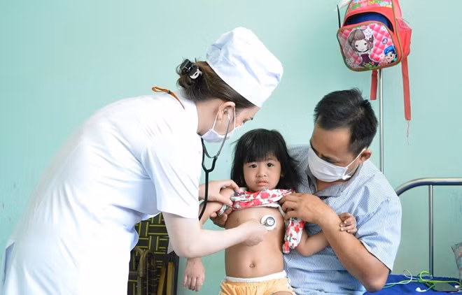 Reporta Vietnam más de tres mil casos sospechosos de sarampión en Ciudad Ho Chi Minh ảnh 1