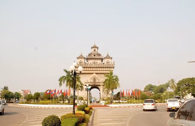 Pronostican estable crecimiento económico de Laos en 2019 y 2020 ảnh 1
