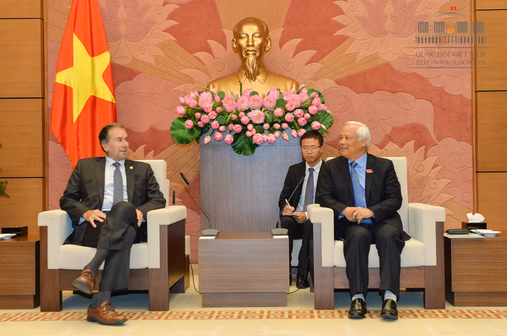 Legislador aboga por robustecer relaciones Vietnam- Argentina ảnh 1