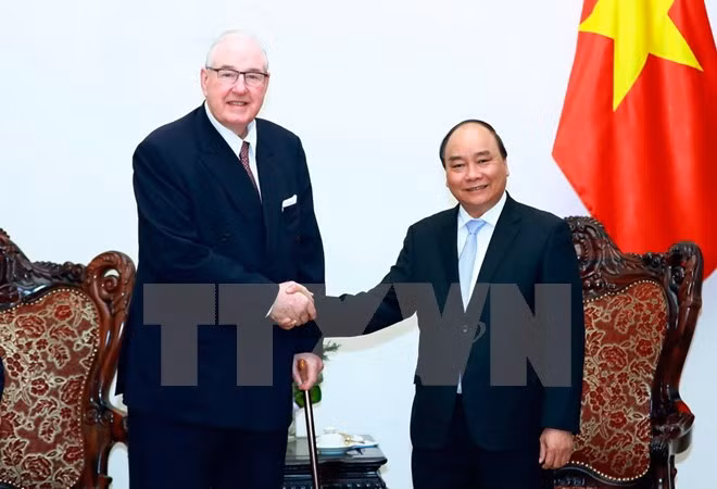 Primer ministro de Vietnam promete condiciones favorables para empresas extranjeras ảnh 1