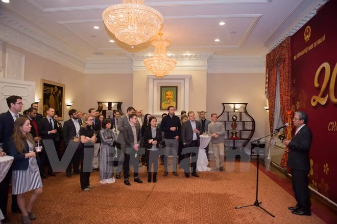 Representantes del Congreso de Estados Unidos abogan por impulsar nexos con Vietnam ảnh 1