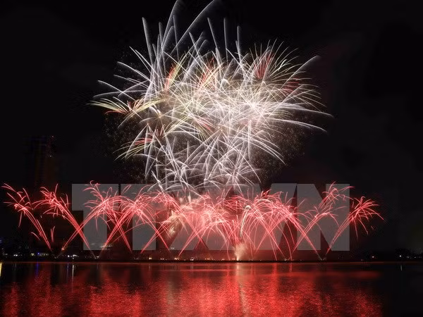 Da Nang acelera preparativos para Festival Internacional de Fuegos Artificiales ảnh 1