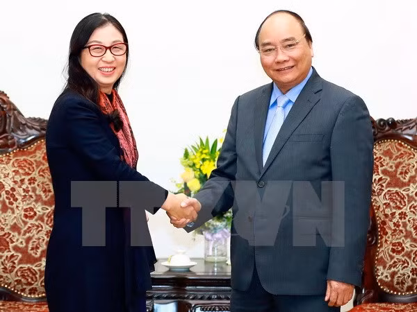 Premier vietnamita respalda cooperación con grupo de tecnología Huawei ảnh 1