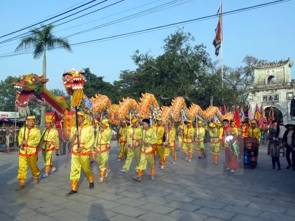 Inauguran festival en homenaje a los reyes Tran de Vietnam ảnh 1