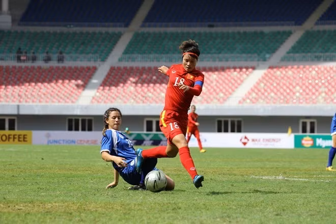Selección femenina vietnamita de fútbol se reúne para campeonato asiático ảnh 1