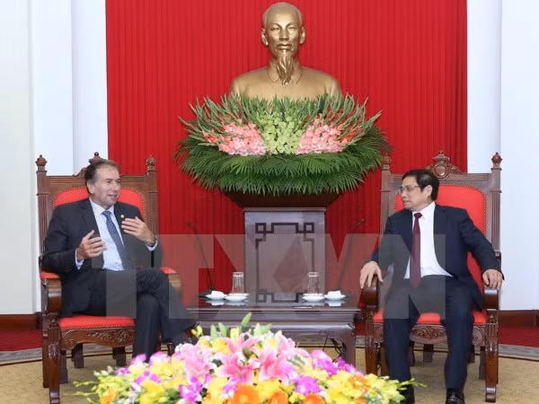 Funcionario partidista de Vietnam desea fomentar lazos con Argentina ảnh 1