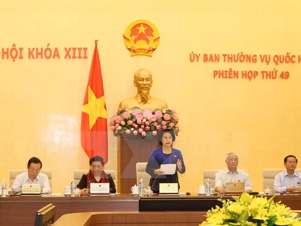 Parlamento de Vietnam revisa cuestiones relacionadas con los tribunales ảnh 1