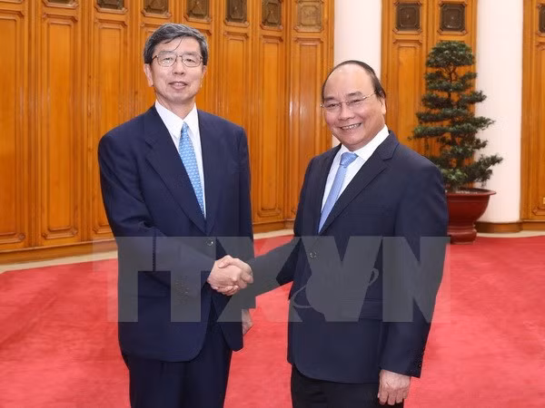 Vietnam aprecia lazos con BAD, afirma premier Nguyen Xuan Phuc ảnh 1