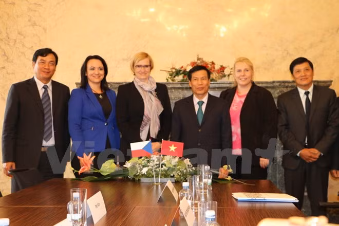 Vietnam y República Checa intensifican cooperación cultural ảnh 1