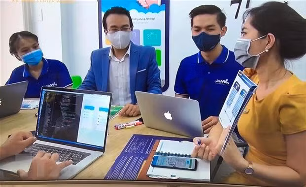 Impulsan cooperación entre startups vietnamitas y británicos ảnh 1