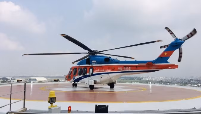 Lanzan tour en helicóptero sobre Ciudad Ho Chi Minh ảnh 1