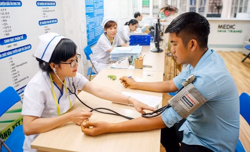Vietnam: 90,05 por ciento de la población beneficiada de seguro médico ảnh 1