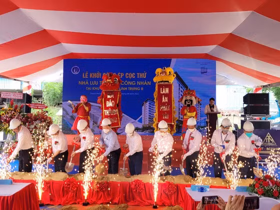 Ciudad Ho Chi Minh apoya construcción de viviendas sociales para obreros ảnh 2
