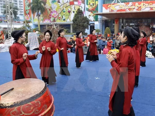  Presentan melodías antiguas de Xoan a especialistas extranjeros ảnh 1