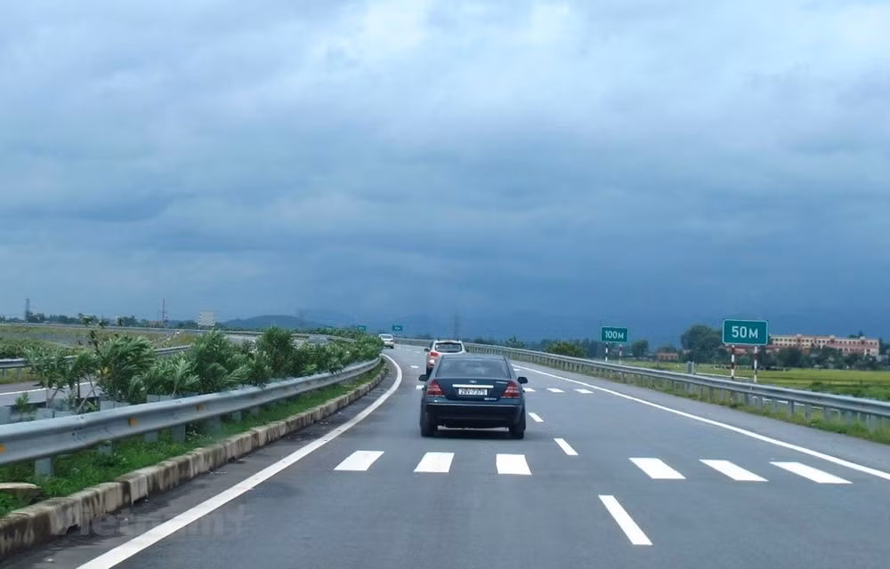 ¿Cómo se invertirá en la red de autopistas de Vietnam en el período 2021-2030? ảnh 1 ¿Cómo se invertirá en la red de autopistas de Vietnam en el período 2021-2030? ảnh 1
