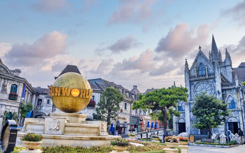 Parques de diversiones que destacan a Vietnam en el mundo del entretenimiento global ảnh 1