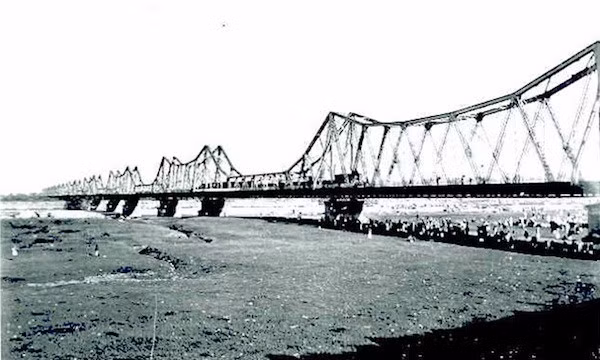 Hanoi busca medidas para preservar el puente Long Bien ảnh 1