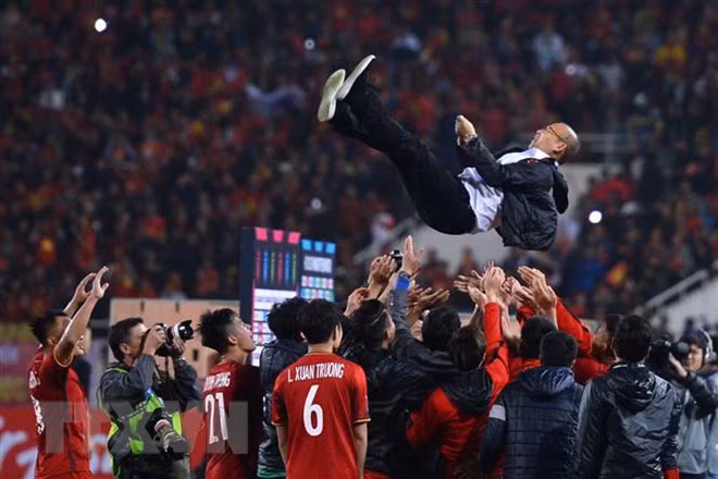 Entrenador Park Hang-seo, “héroe” proclamado por la prensa sudcoreana ảnh 1