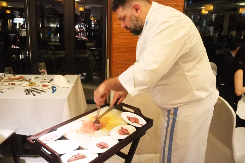 Ciudad Ho Chi Minh acoge Semana de Gastronomía y Cine de Argentina ảnh 1