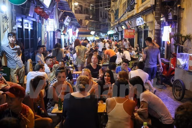 Se prevé visita de más de 26 millones de turistas a Hanoi este año ảnh 1