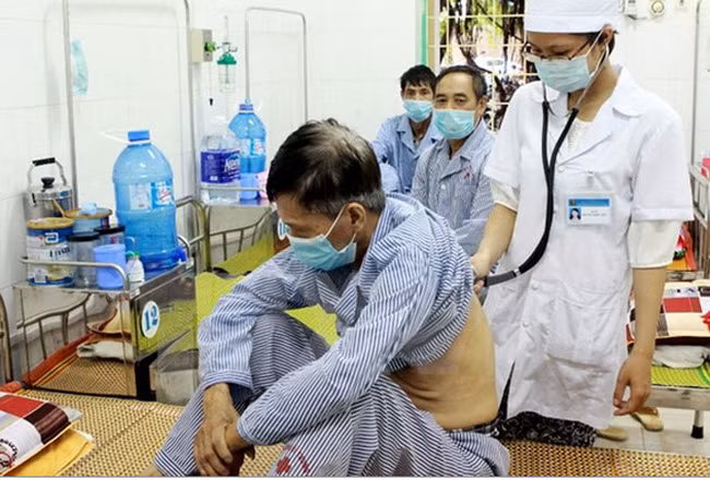 Proponen en Vietnam mejorar conciencia pública sobre prevención de enfermedades pulmonares ảnh 1