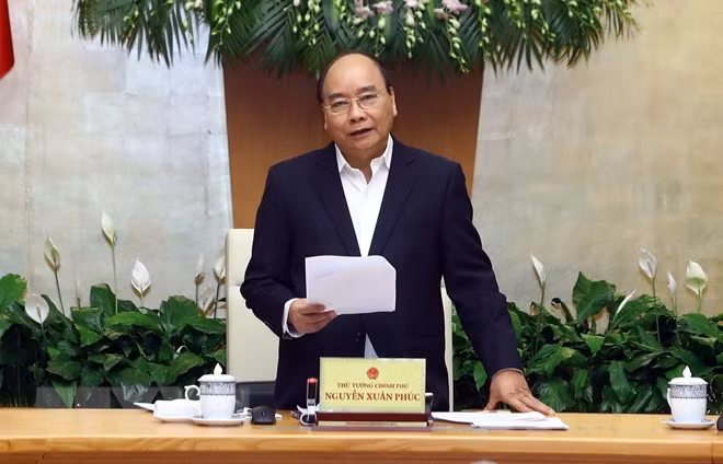 Reunión ordinaria del Gobierno vietnamita analiza situación socioeconómica en 11 meses ảnh 1