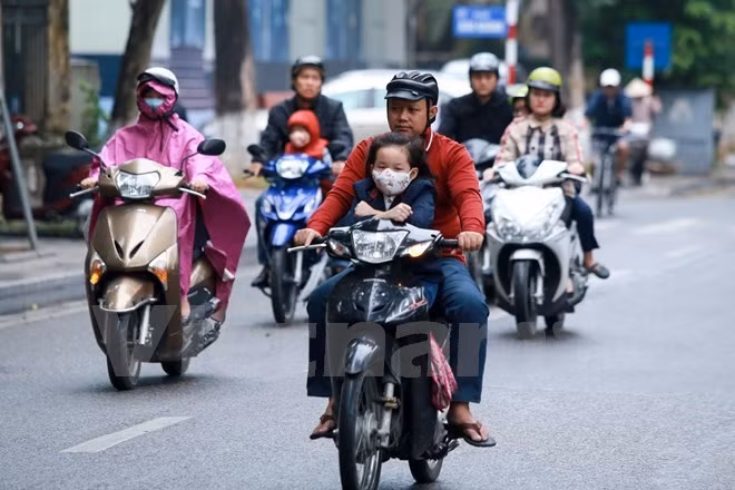 Intensa ola de frío azota provincias norteñas y centrales de Vietnam ảnh 1