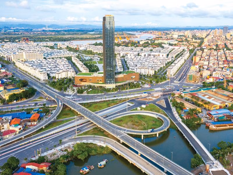 Ciudad vietnamita capta fondo multimillonario de inversión extranjera ảnh 1