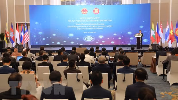 Vietnam preside Reunión de Ministros de Educación de ASEAN y socios ảnh 1
