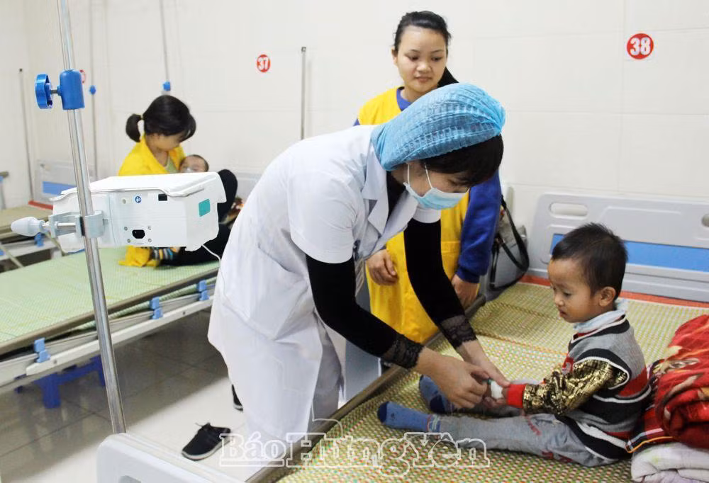 Provincia vietnamita trabaja por mejorar cobertura del seguro de salud de la población ảnh 1