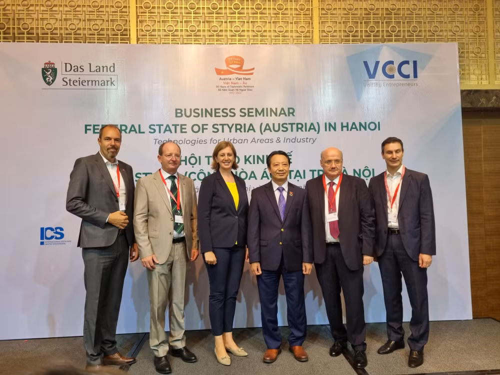 Efectúan Foro Empresarial entre Vietnam y Austria ảnh 1 Efectúan Foro Empresarial entre Vietnam y Austria ảnh 1