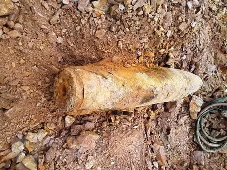 PeaceTrees Vietnam desactiva dos grandes bombas en cauchal de pobladores ảnh 1