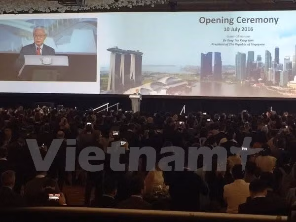 Líderes de ciudades del mundo se reúnen en cumbre mundial en Singapur ảnh 1